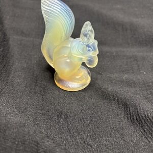 Sabino French Opalescent Glass Squirrel Figurine, Incised Backstop Read
